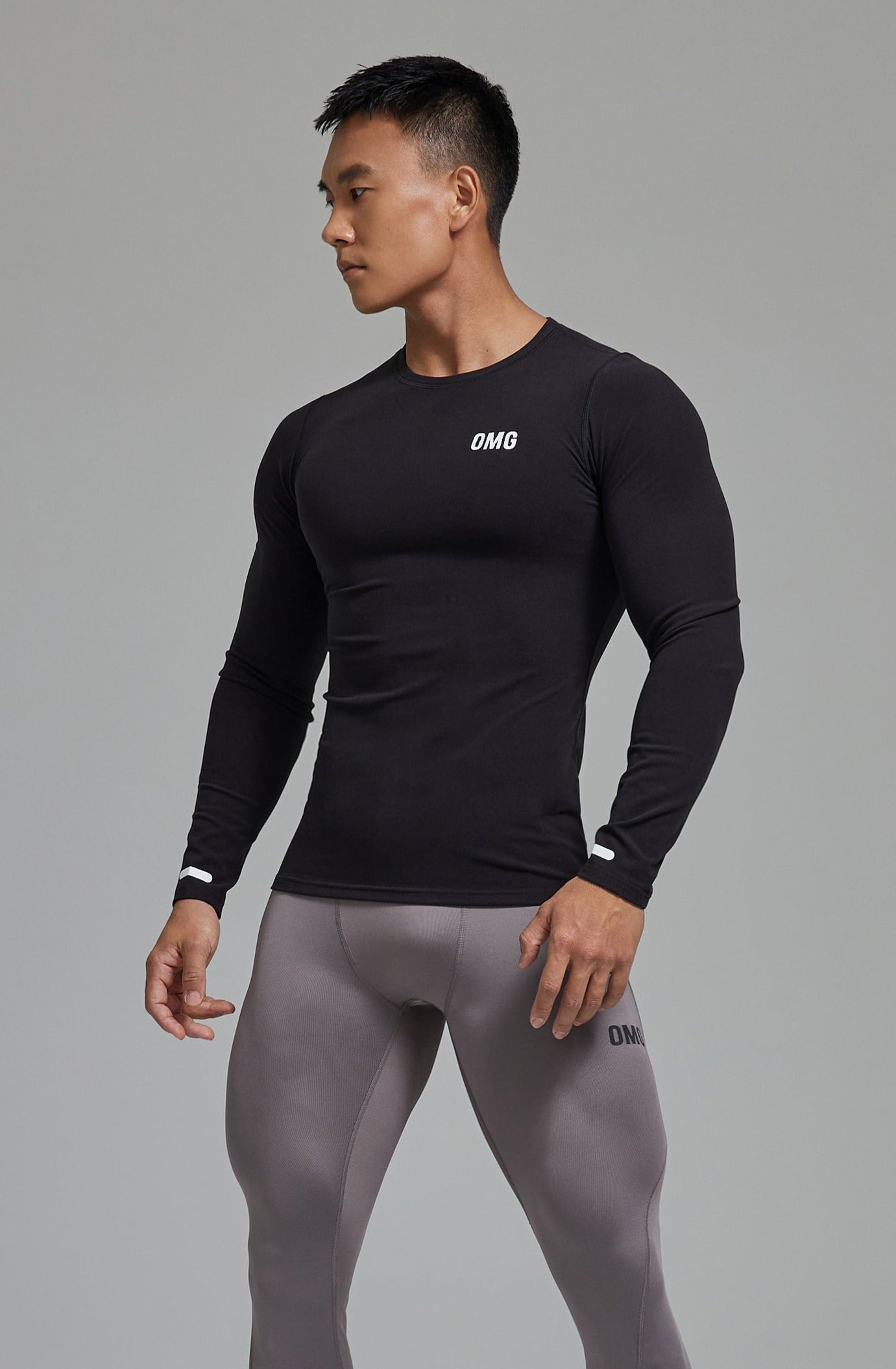 Gaiam Mens Black Long Sleeve Workout Gym Yoga Everyday Henley Shirt Size  Medium