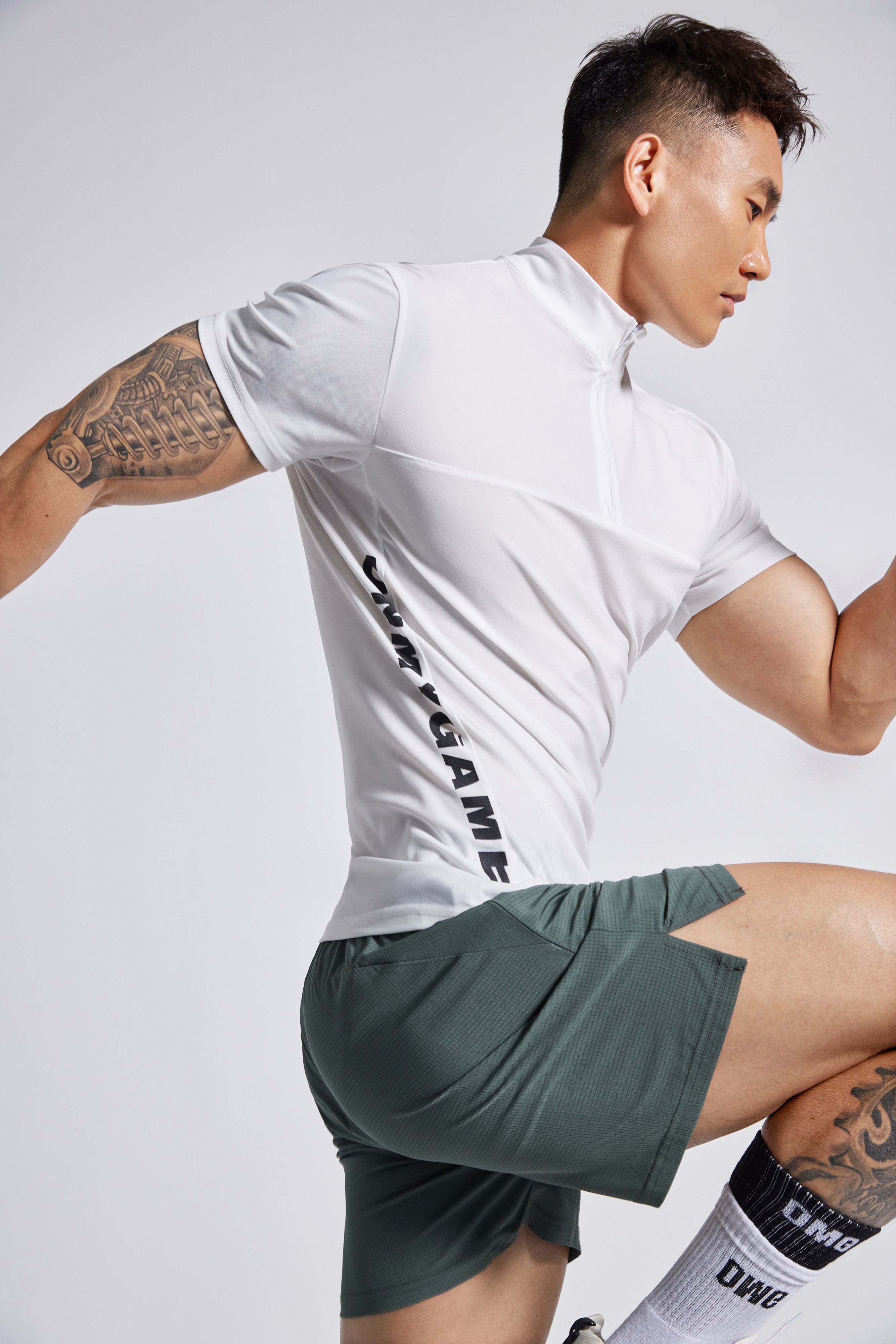 Men Sports Shirt, Quick Through Breathable Fitness Step Coach Clothes, Men  And Women In Europe And America Fitness T Shirt Short Sleeve, From Uzec2,  $77.39