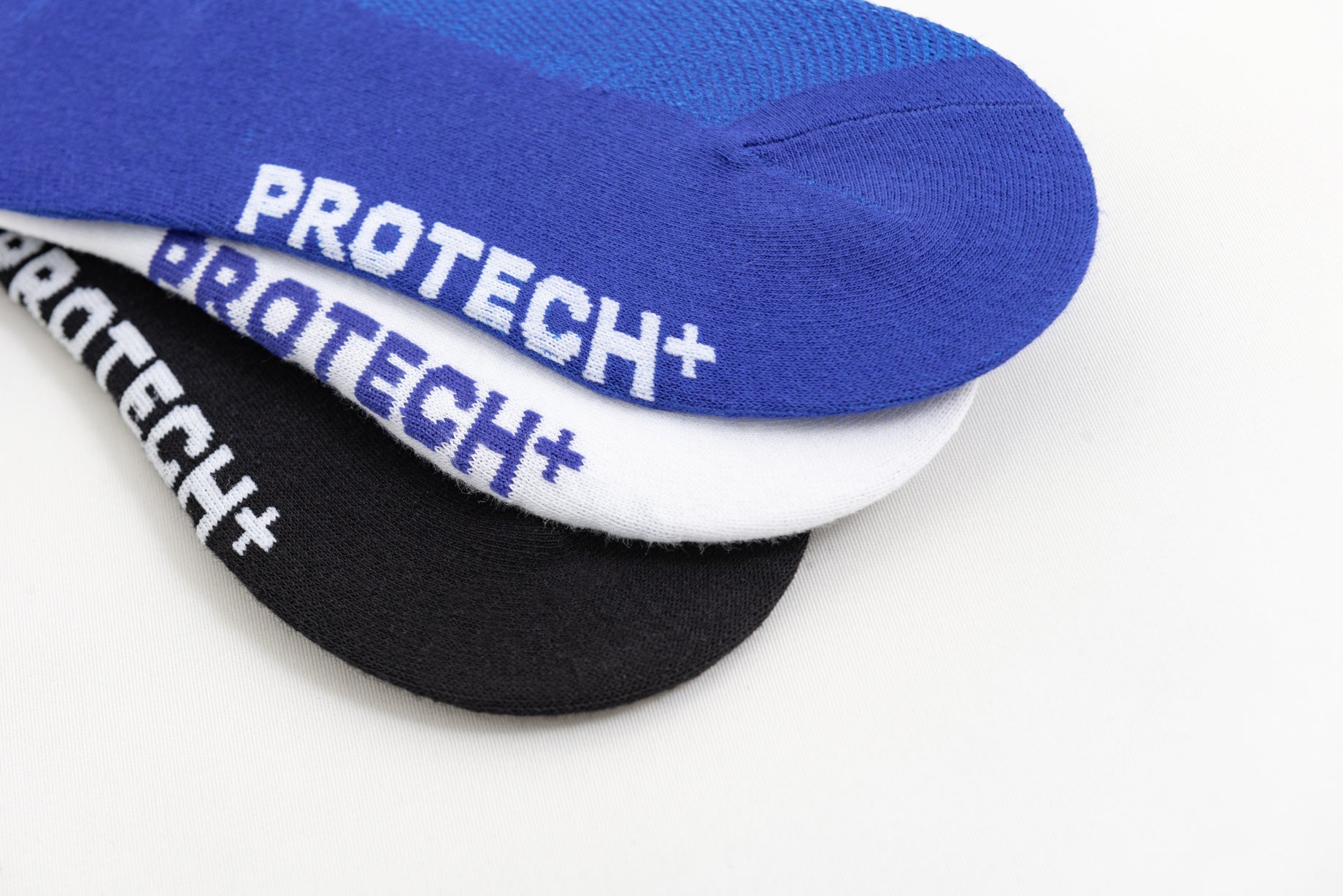 OMG® Protech No Show Sport Socks